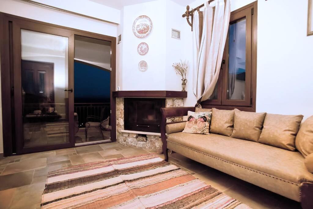 Nikis Seaside House Villa Vlichadia Exterior photo