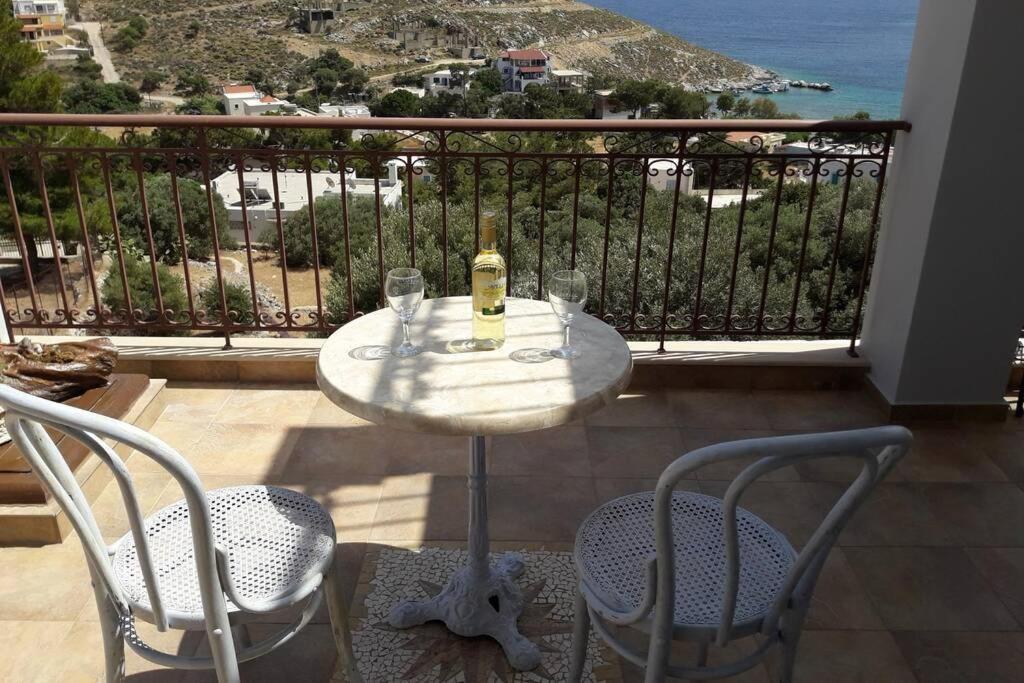 Nikis Seaside House Villa Vlichadia Exterior photo