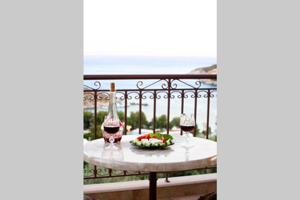 Nikis Seaside House Villa Vlichadia Exterior photo